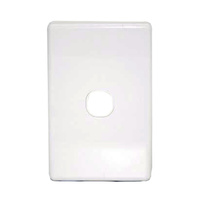 Single port wall plate white, accepts Clipsal (C2000 series stlye jack)